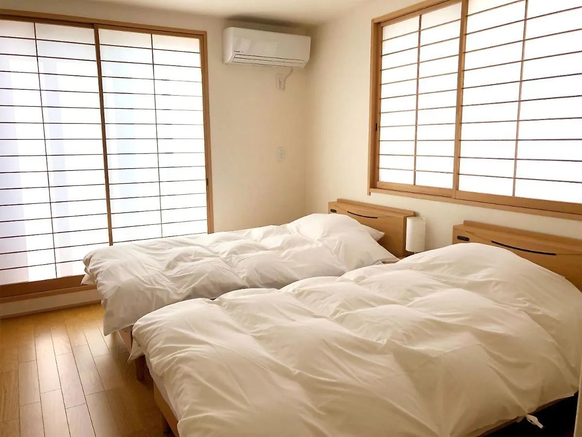 Shukushuku Villa Kyoto 0*,  Japan