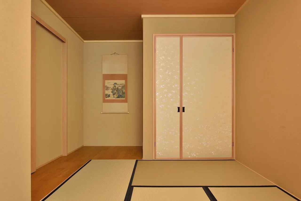Semesterbostad Shukushuku Villa Kyoto Japan