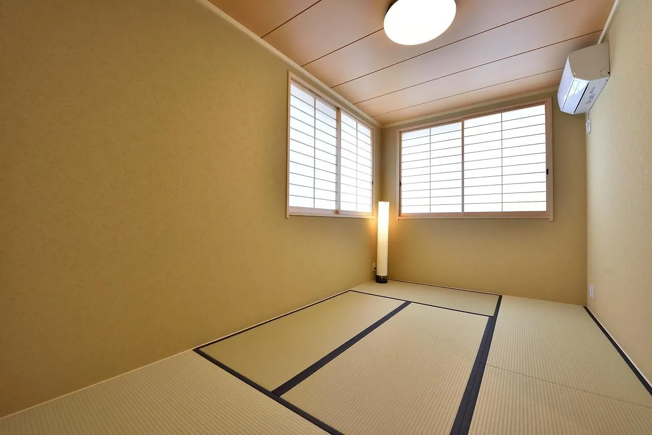 Semesterbostad Shukushuku Villa Kyoto Japan